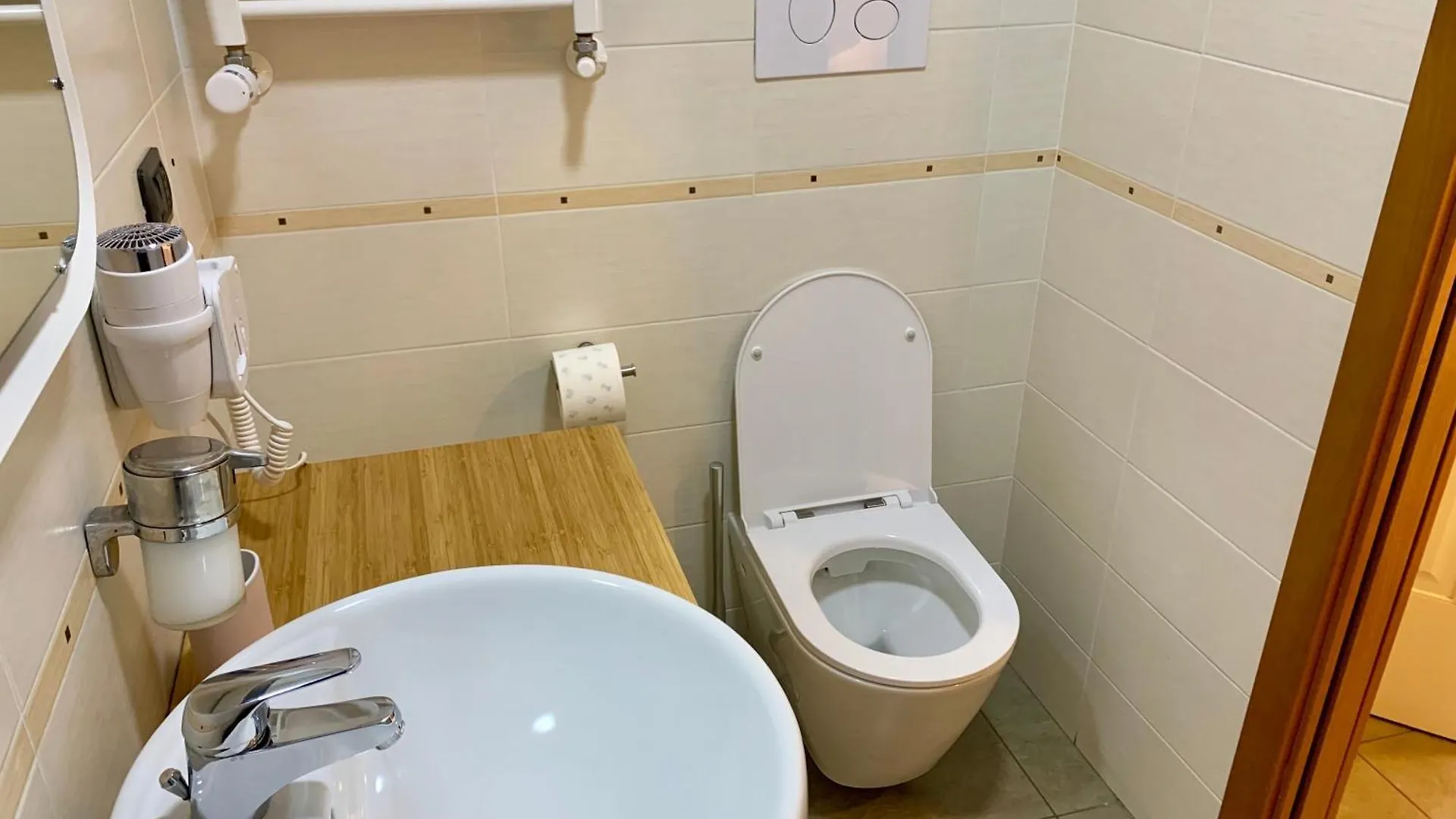 Bnb Napoli 3*,